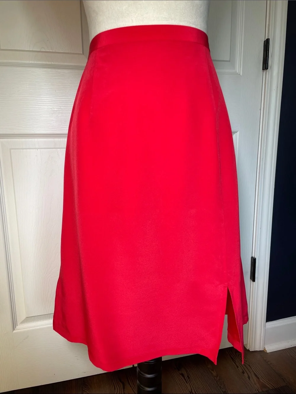 NWOT Diane Gilman Vintage Silk Red A-Line Midi Skirt Front Slit Size Medium